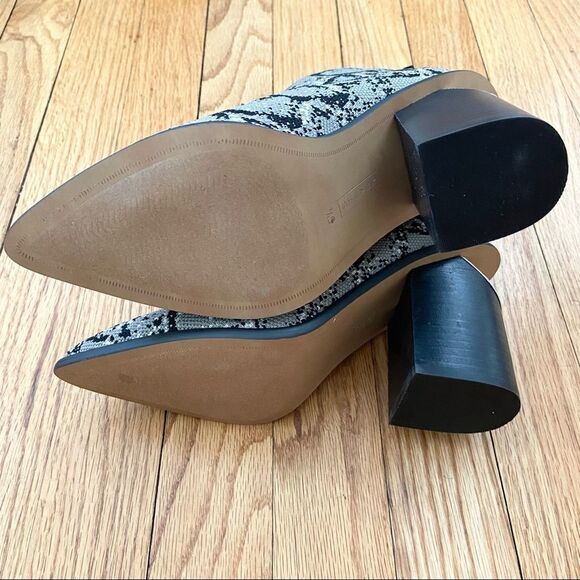 Steven Steve Madden Nikia Snakeskin Black & White Sock Bootie Size 5.5 - Picture 5 of 6